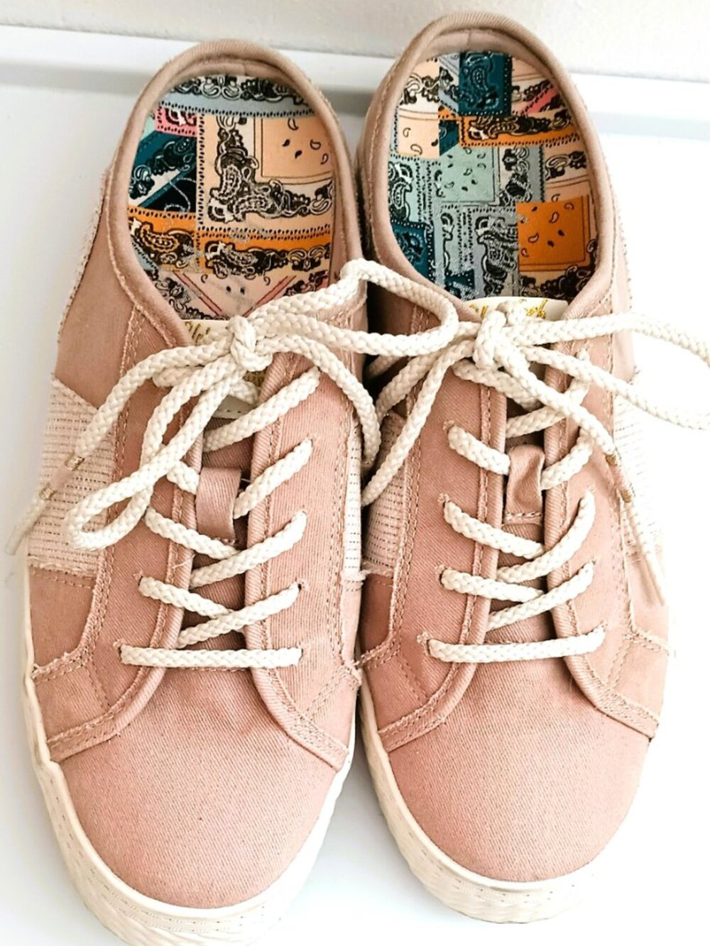 Blowfish Canvas Slip On Mules 8.5 Pale Pink Casual Lace-Up Sneakers - Picture 7 of 10